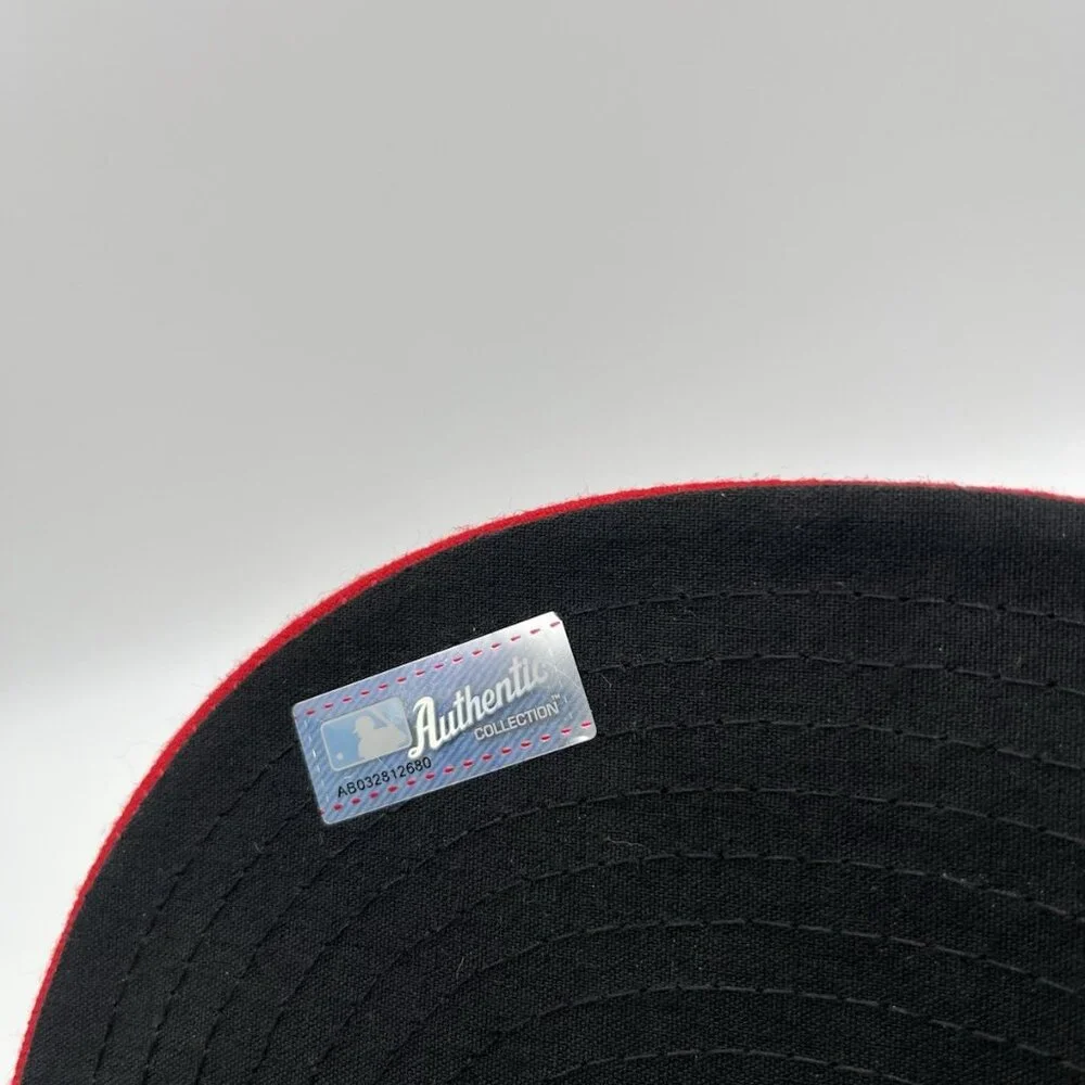 New Era 59fifty Philadelphia Phillies Red & Blue Fitted Cap Hat 7 1/8 MLB - Picture 9 of 10